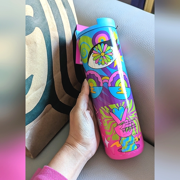 🩷 Tim Singleton + Starbucks Pride 2023  Vaccum Insulated Tumbler 🩵 - Picture 2 of 5